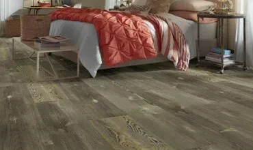 Luxury Vinyl Plank (LVP)